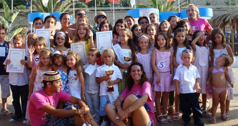 MINI E JUNIOR CLUB - Holiday Party House - Agenzia di Animazione a Palermo